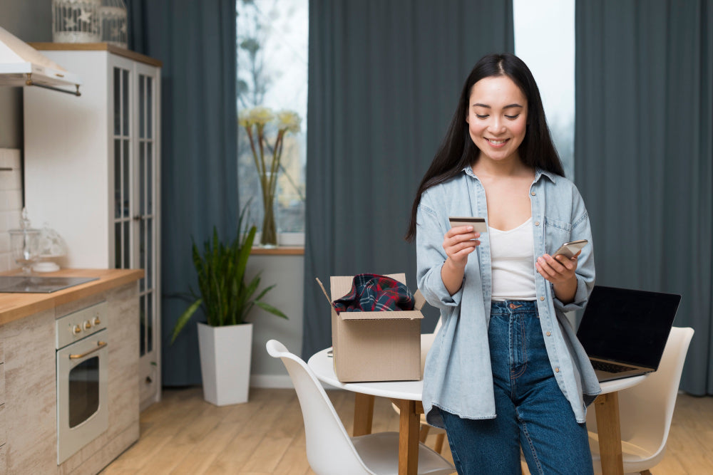 More Ecommerce Businesses Are Going Headless, But Should You?